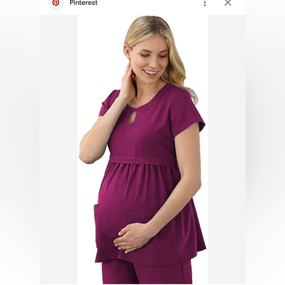 Jockey Tops - JOCKEY maternity XS SCRUB top with tie back maroon (plum)